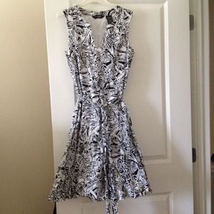 Black and White print dress