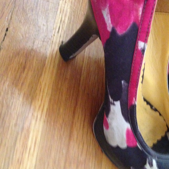 ❌SOLD❌💟MADDEN GIRL Peep-toe Pumps💟 - Picture 4 of 4