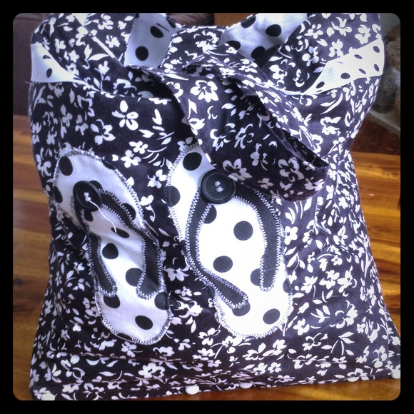 Flip flop tote