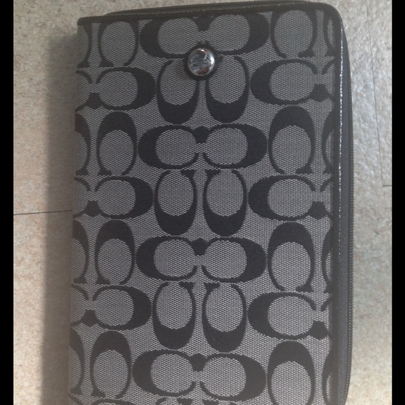 COACH EReader/Tablet case