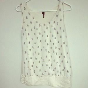 Super cute bird cage top!