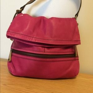 Lovely spring time purse!