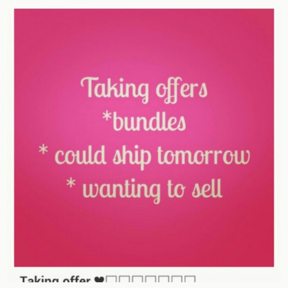 Taking offers ladies!! Eager to sell!!