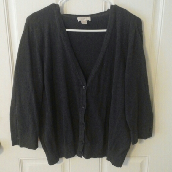 Grey 3/4 sleeve v neck button up sweater