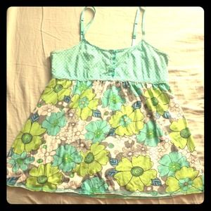 🌼Kirra floral tank-top🌼