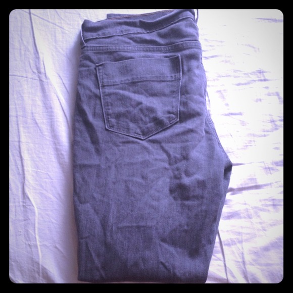 Old navy grey skinny jeans