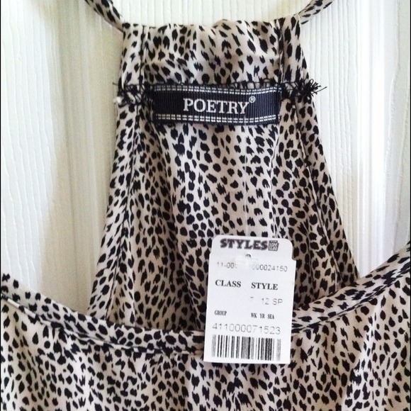 Bold hi-low dress - Picture 2 of 4