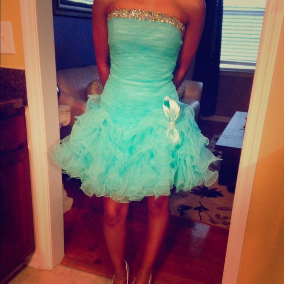 Sherri Hill