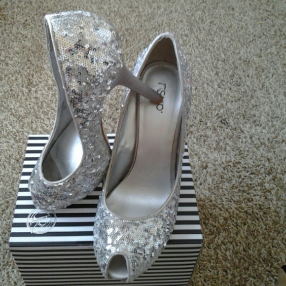 Silver sequined 6 inch sexy heels