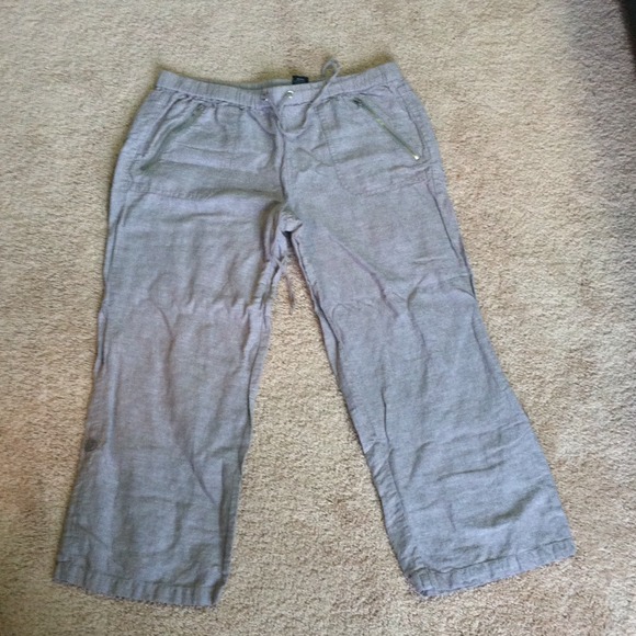 Brown/Tan Linen Capri Pants