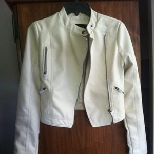 Cream-white leather jacket!