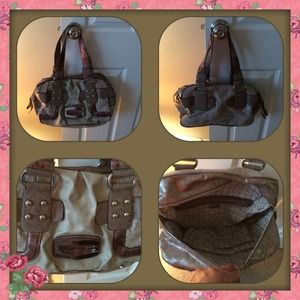 πΊREDUCEπΊGuess metallic bronze purse