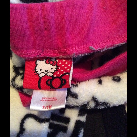 💋Hello Kitty pajama pants💚💜❤️ - Picture 3 of 3