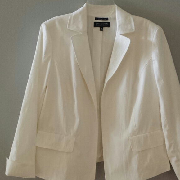 Jones New York white blazer