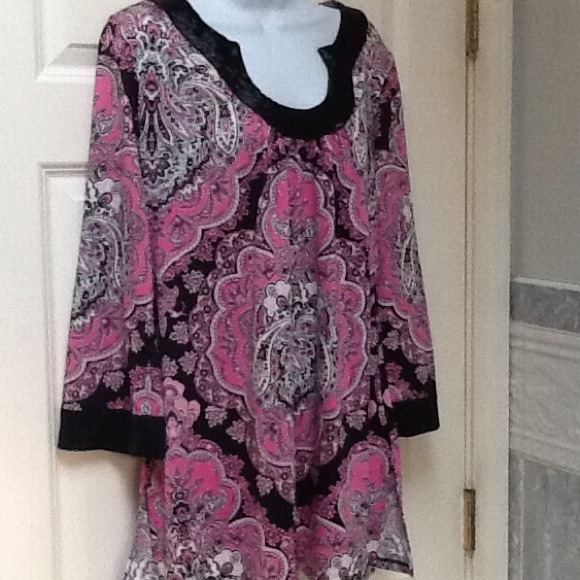 RESERVED for boobala Stunning INC tunic top