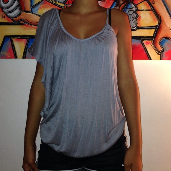 Off the shoulder grey blouse - Picture 2 of 2