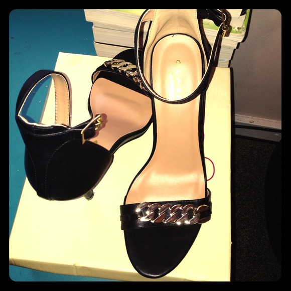 Black Sandal Heels