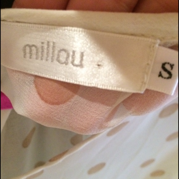 Short sleeve off white sheer top - Picture 2 of 2