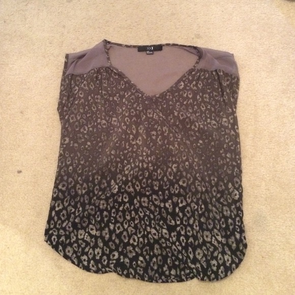 Cheetah print flowy shirt