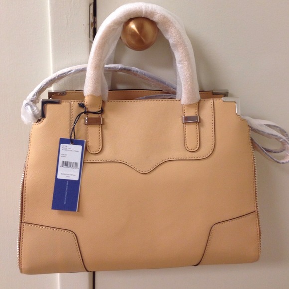 NWT Rebecca Minkoff Amorous satchel in nude