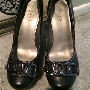Black Guess platform heels