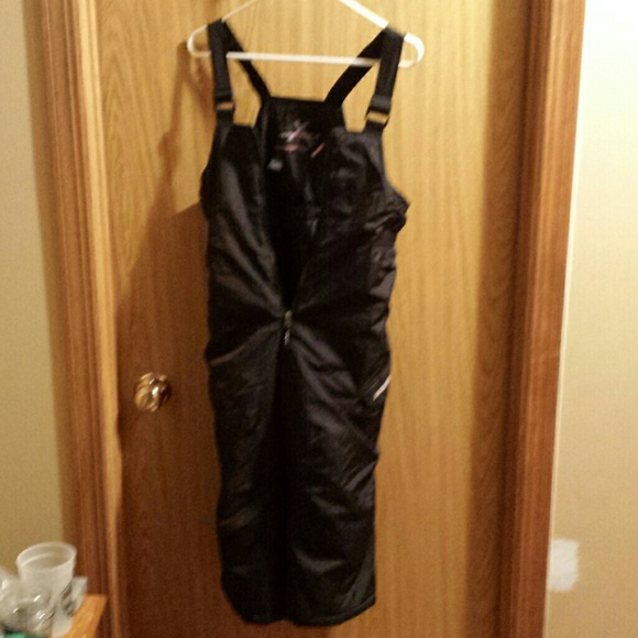 Boys snow pants