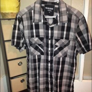 NWOT Guess men's shirt