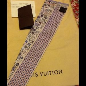 Louis Vuitton bandeau