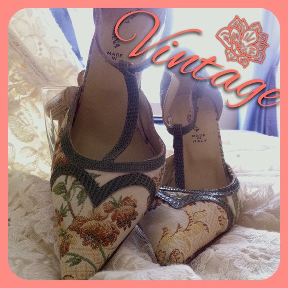 Vintage and Rare! Brocade T-Strap Heels
