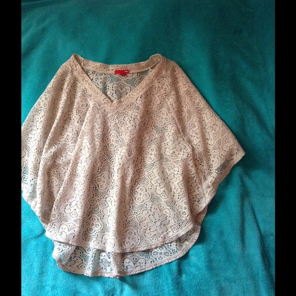 Oatmeal Lace Top🚫sold🚫 - Picture 1 of 2