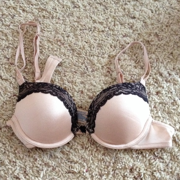 Bra Bundle - Picture 2 of 3
