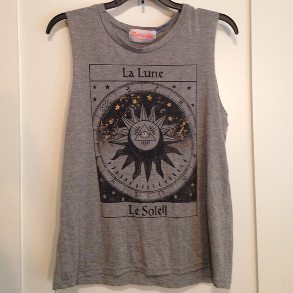 🌸ON HOLD🌸Grey "La Lune" Tarot Card Muscle Tank