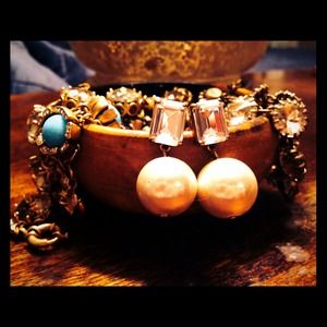 Jcrew emerald crystal and pearl earrings