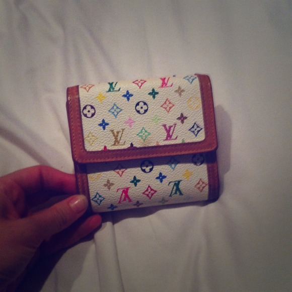 💯 AUTHENTIC Louis Vuitton wallet