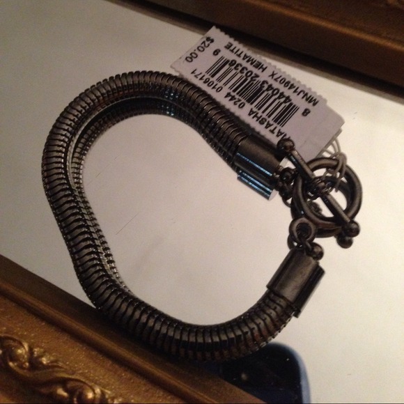 ⭐️Natasha  Bracelet - Picture 3 of 4