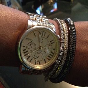 ⭐️Natasha  Bracelet