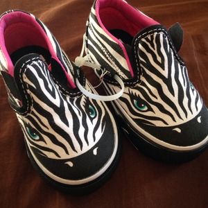 Vans baby size 4 zebras