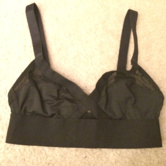 🚫SOLD🚫Urban Outfitters Bralette