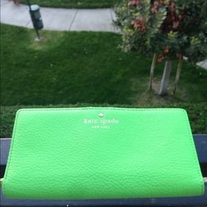 **SOLD**beautiful spring green Kate Spade