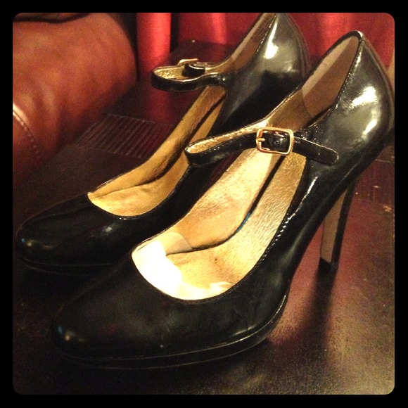 bundle sam edelman pump Nine West pump!