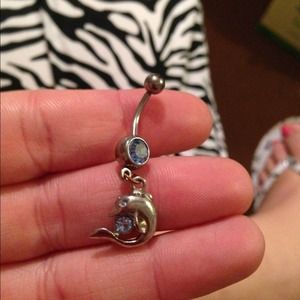 Belly button