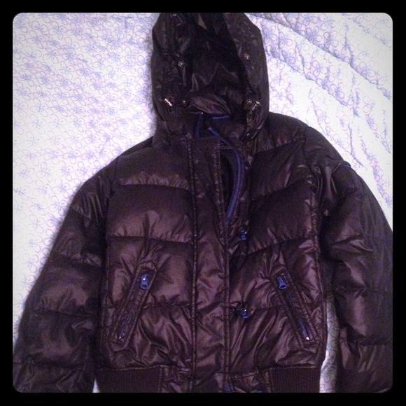 Light coat - Picture 1 of 3