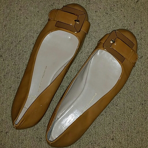 Franco Sarto Jackson Flat--The Artist's Collection