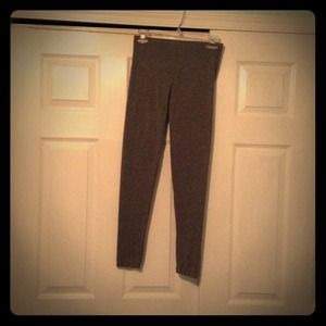 Grey leggings