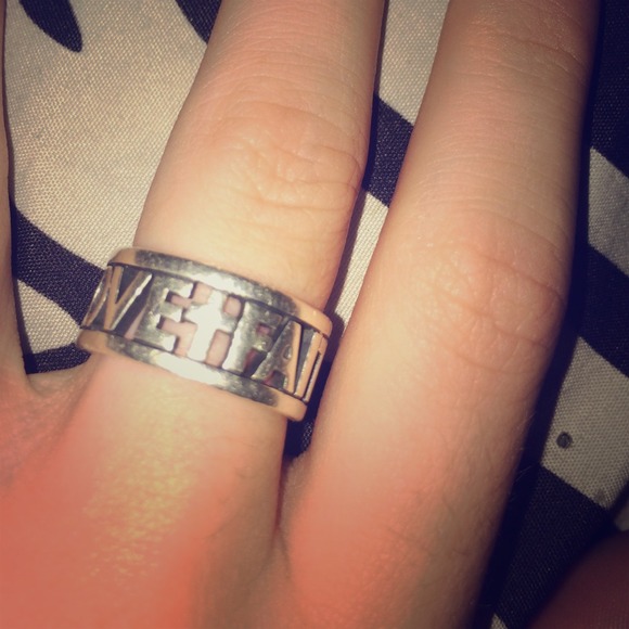 Faith hope and love james avery ring!