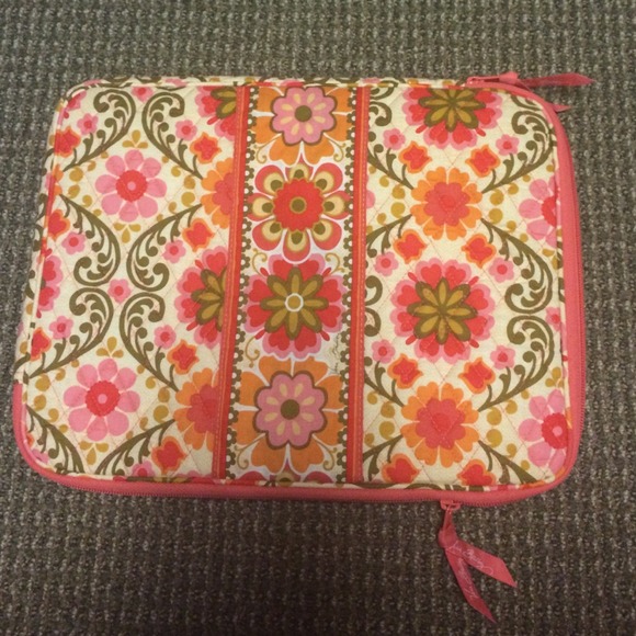 Vera Bradley 15 inch laptop cover