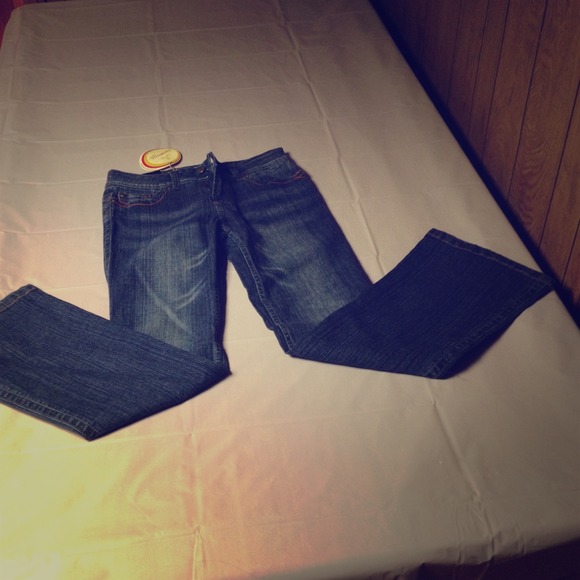 Demona Blue denim jeans