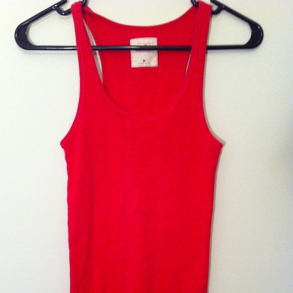 🎄Pink hollister tank top