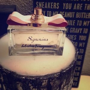Signorina Salvatore Ferragamo perfume