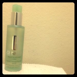 Clinique （liquid facial soap mild）